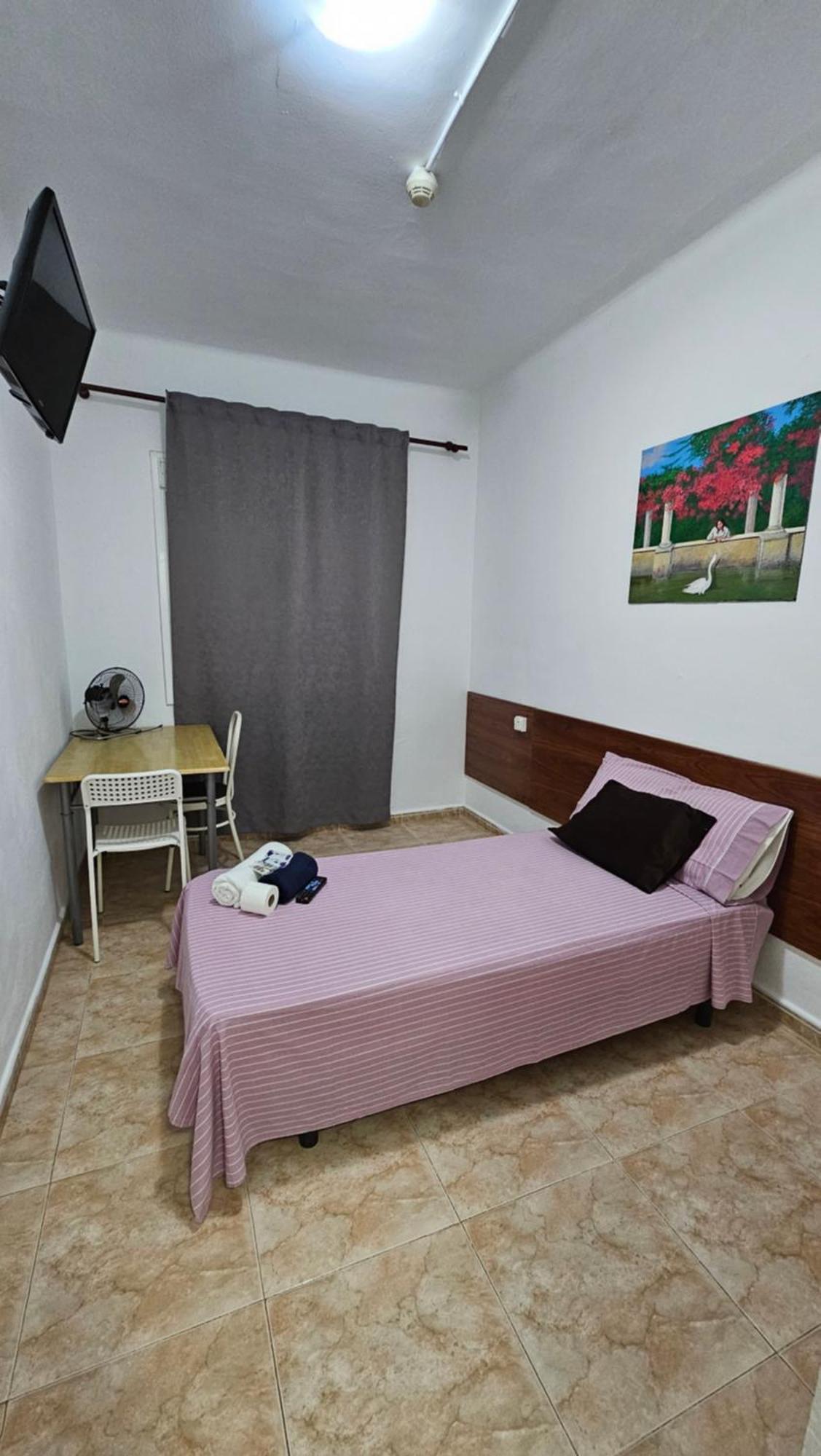 Hostal Sol Celeste Lloret de Mar Exterior foto